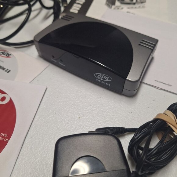 ADS Tech DVD Xpress VHS Video Home Movie Conversion USB Camcorder Memory Keeper - Picture 13 of 14